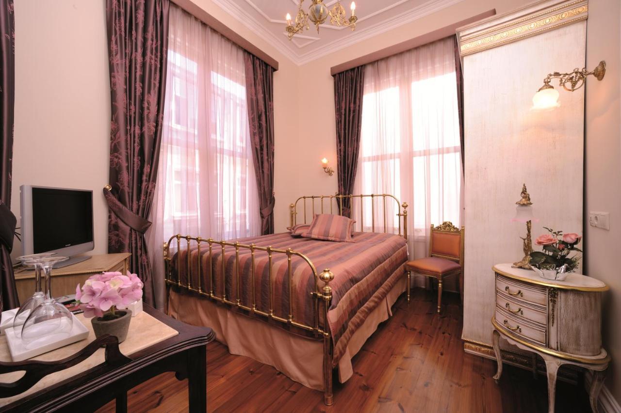 เออร์เตน โคนัก Hotel อิสตันบูล ภายนอก รูปภาพ